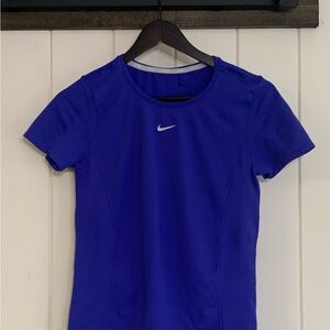 Nike Women's Royal Blue Short Sleeve Tee